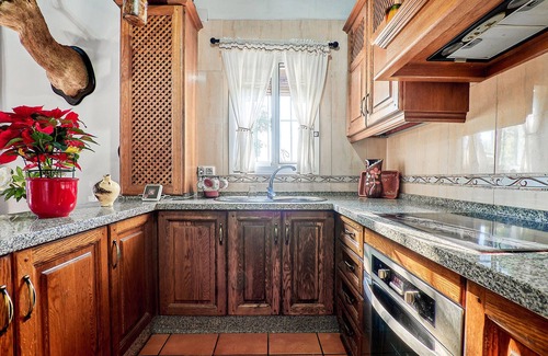 Penaflor Casa | Alojamiento de 3 habitaciones en Peñaflor