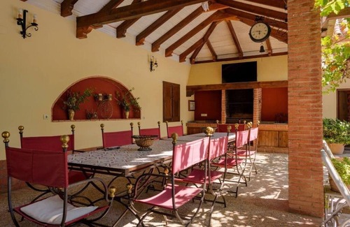 Écija Villa | ★Villa Andaluza con piscina, jardín y barbacoa★