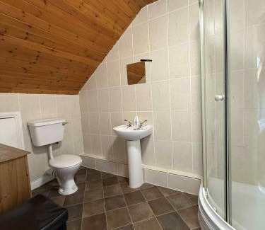 Monaghan Casa | Andante Guesthouse KENCARE LIMITED