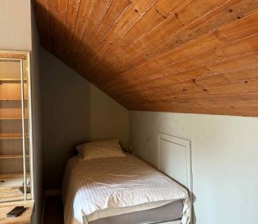 Monaghan Casa | Andante Guesthouse KENCARE LIMITED