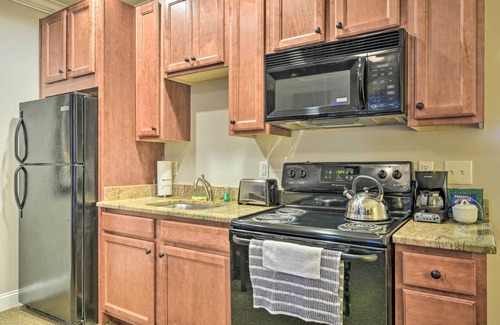 Spring Lake Condominio | ¡NUEVO! Spring Lake Anderson Club Condo con acceso a la piscina