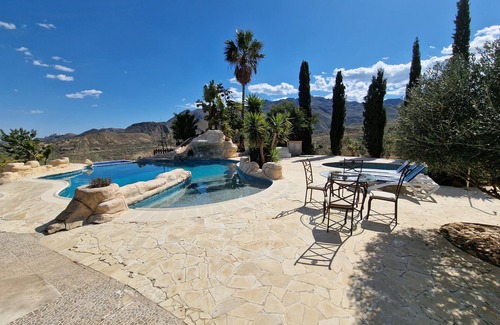 Turre Villa | Cortijo Blanco, espectacular finca rural para 13 personas con increíbles vistas