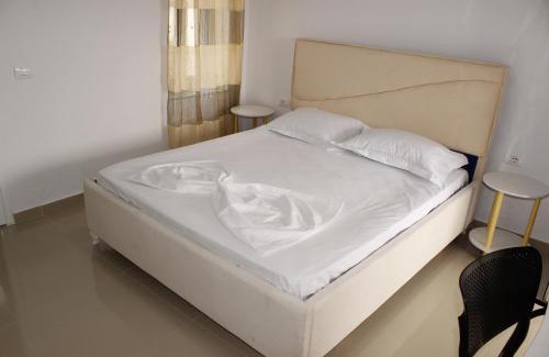 Sarande Hotel | Andi's GuestHouse