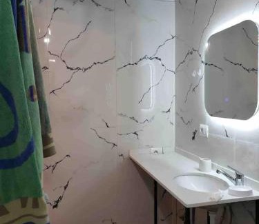 Sarande Hotel | Andi's GuestHouse