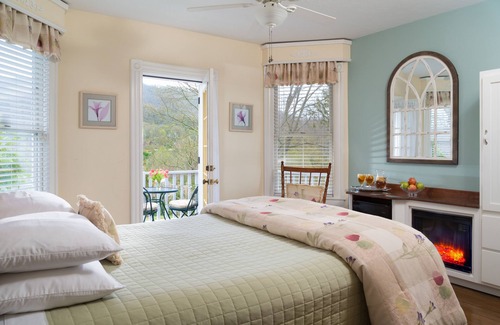 Waynesville Cama Y Desayuno | Andon-Reid Inn B&B