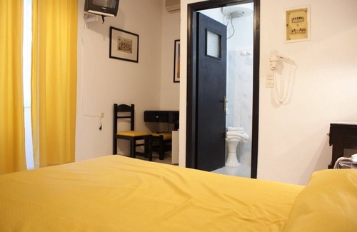 idhra Casa | Andrea Pension