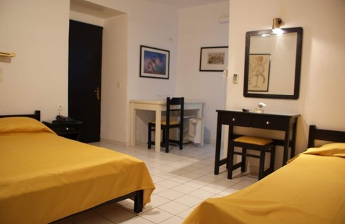 idhra Casa | Andrea Pension