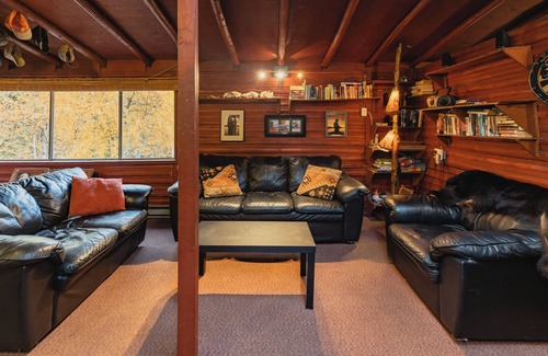 Fort Smith Cabina | Andrew Lake