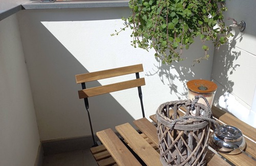 Pigneto Apartamento | Andrewsuite rome center san giovanni living in pigneto....