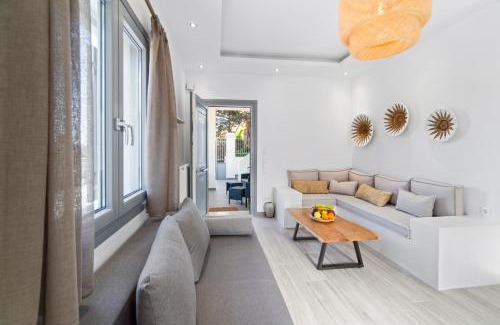 Andros Town Casa | Andros Central & Luxury Home