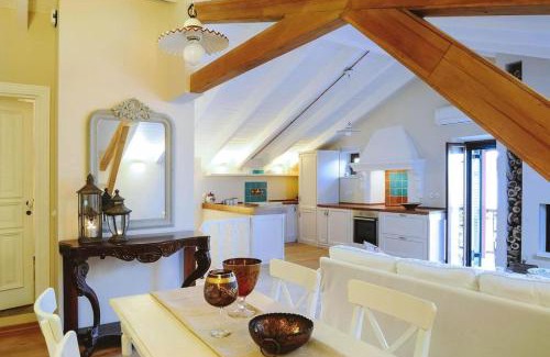Gaios Apartamento | Anelina Paxos Residences (Nafsika Apartment)