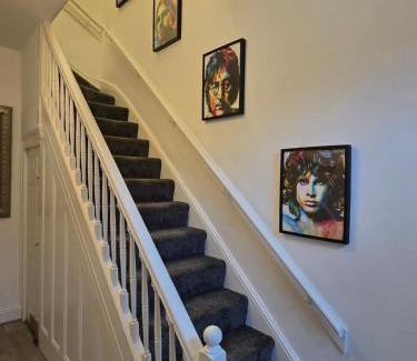 Anfield Casa | Anfield Guest House Sleeps 5