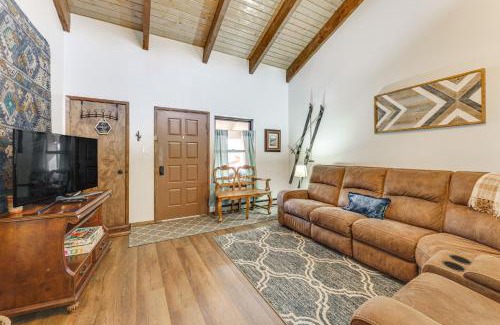 Angel Fire Apartamento | Angel Fire Condo Less Than half Mi to Resort and Bike Park!