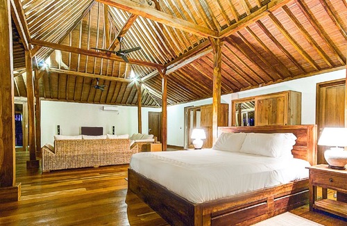 Suraberata Villa | Luxury Beach Villa - Balian Beach