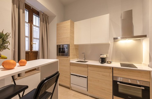 Santa Cruz Complejo | Angeles 6- Giralda Luxury by Valcambre