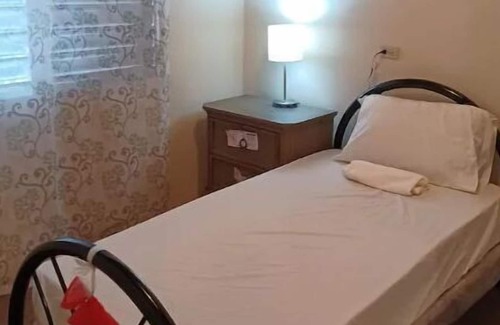 Angeles Casa | Angeles Guest House