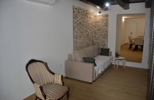 Brinje Villa | Angelina