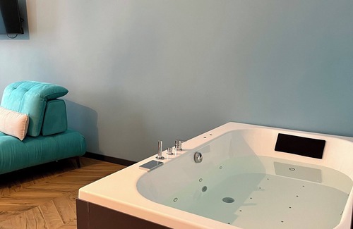 Como Apartamento | Angelina's Suite&Spa with private parking