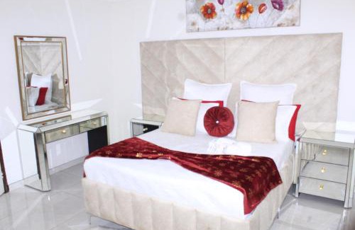 Emalahleni Casa | ANGELOCEAN GUEST HOUSE