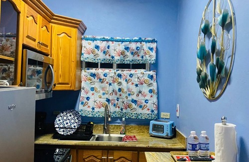 IronShore Estates Apartamento | Angels Hideaway Blue Room