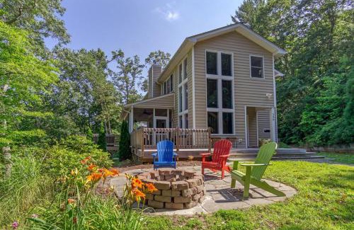 Fairview Casa | Angie's Mountain Overlook Hot Tub and Views!