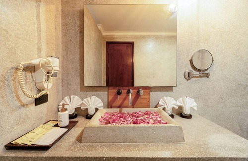 Siem Reap Hotel | Angkor Breeze Hotel & Spa