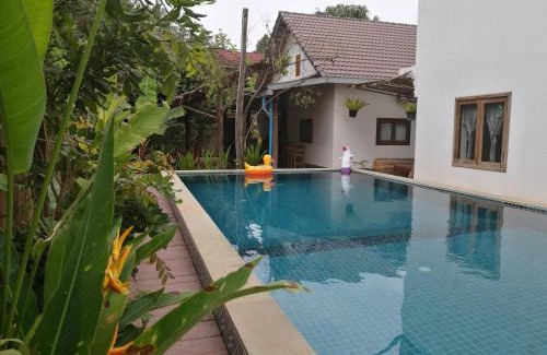 Sangkat Sla Kram Cama Y Desayuno | ANGKOR DINO B&B