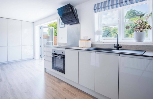 Angle Cabaña | Angle Adventures - 4 Bed Cottage - Angle