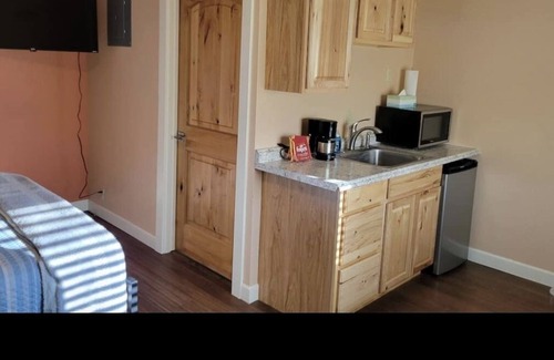Dillon Apartamento | Angler Village #06 Studio w/2DBL beds & kitchenette