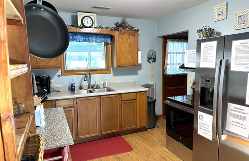 Oak Harbor Cabaña | Acogedora casa de campo en el lago Erie (cerca de Port Clinton), Wi-Fi gratis, playas, parrilla, hoguera