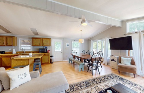 Rehoboth Beach Casa | Angola By The Bay house w/shared pool, tennis & basketball courts