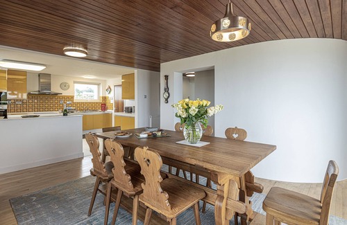 Dinas Cabaña | Angorfa - a coastal property that sleeps 8 guests in 4 bedrooms