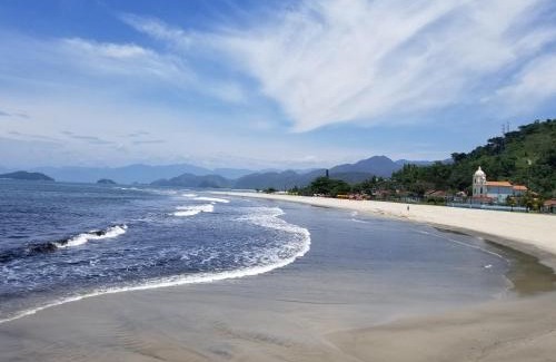 Mambucaba Casa | Angra dos Reis Casa na Praia Mambucaba na Vila Histórica divisa com Paraty