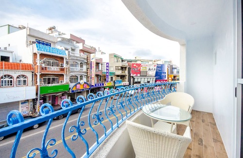 Big Beach Cama Y Desayuno | Anich Fashion Inn