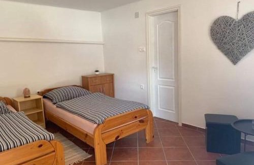 Badacsonytomaj Apartamento | Anikó nyaralóház
