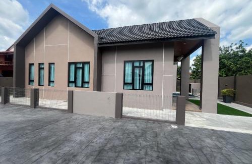Batu Caves Casa | Anjung ReNNai