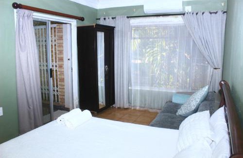 Giyani Cama Y Desayuno | Ankuweni Guest house
