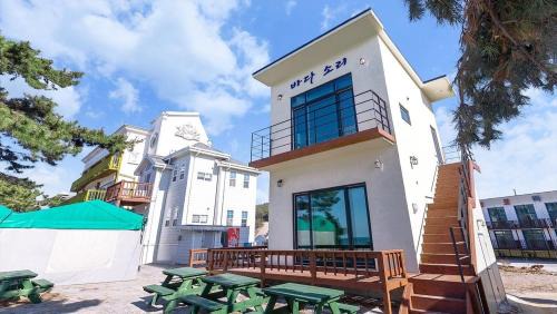 Taean Casa | Anmyeondo Badasori