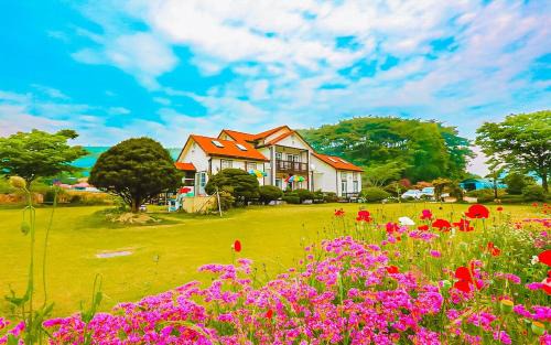 Pamnamujae Casa | Anmyeondo Chingunae Pension