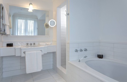 Priora Hotel | Anna Belle Elegant Agriresort