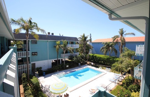 Bradenton Beach Apartamento | Anna Maria Island Beach Palms 6B