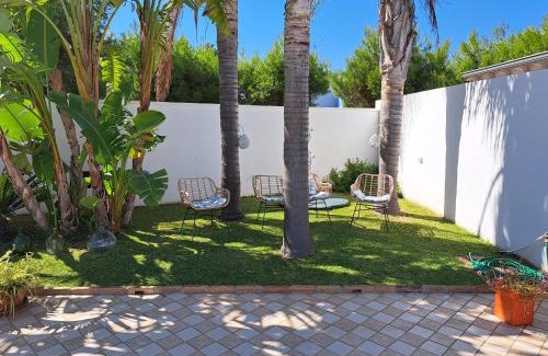 Torre dell'Orso Casa | Anna villetta con piscina