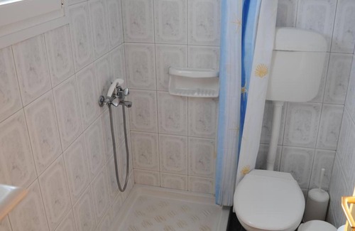 Adamas Casa | Anna Zisimos Rooms