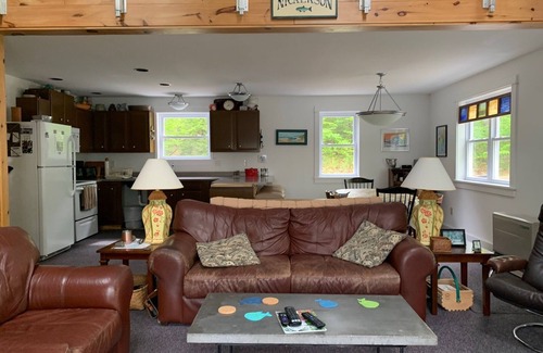 Monmouth Casa | Lago Annabessacook, Monmouth, Maine