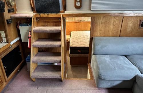 Parole Alquiler De Eote | Annapolis Boat Life - Overnight Stays