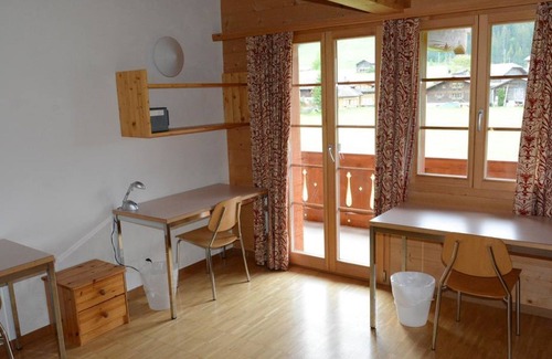 Schoenried Apartamento | Anne (2. Stock) by Interhome