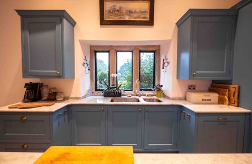 Scunthorpe Otro | Annex Suite: Sleeps 2