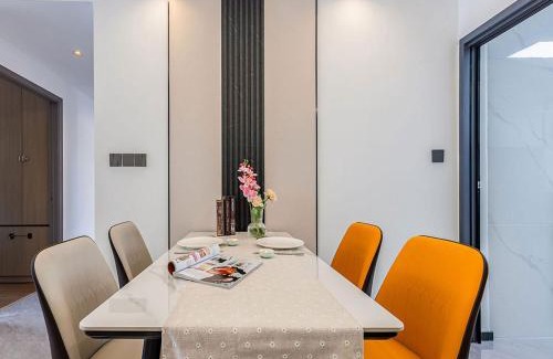Panlong Apartamento | Annie 2704-only 260 metres from Metro Line 2 Exit C of BeiChun