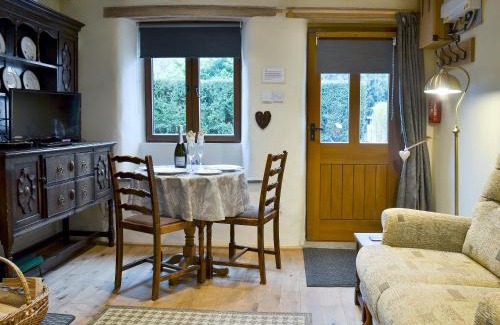 Milton Combe Casa | Annies Cottage