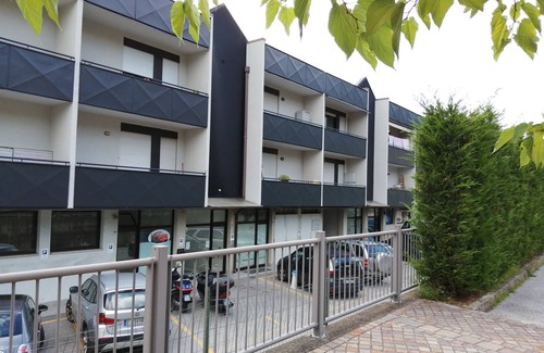 Levico Terme Apartamento | Annivè: quiet, 1 km from lake with wifi and parking and services.